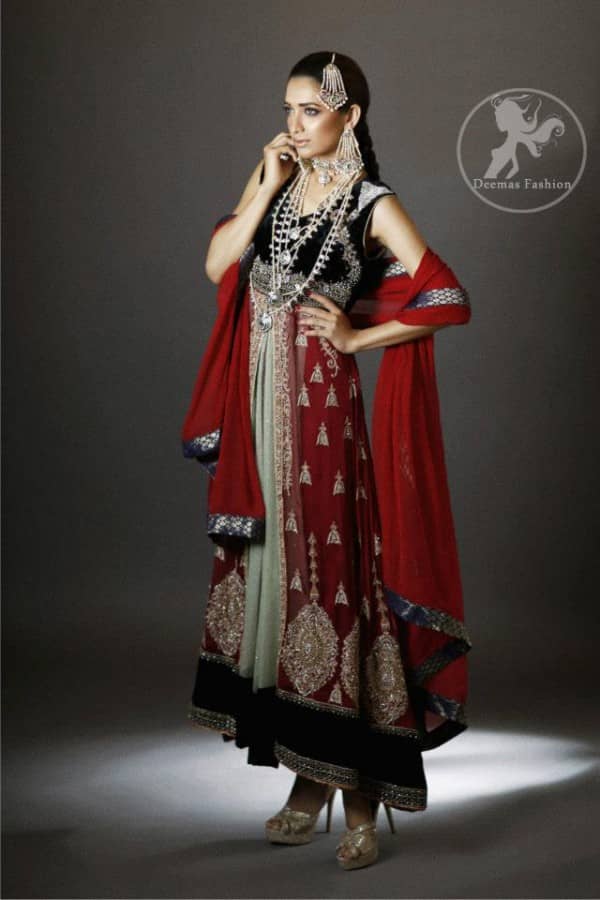 red trail gown