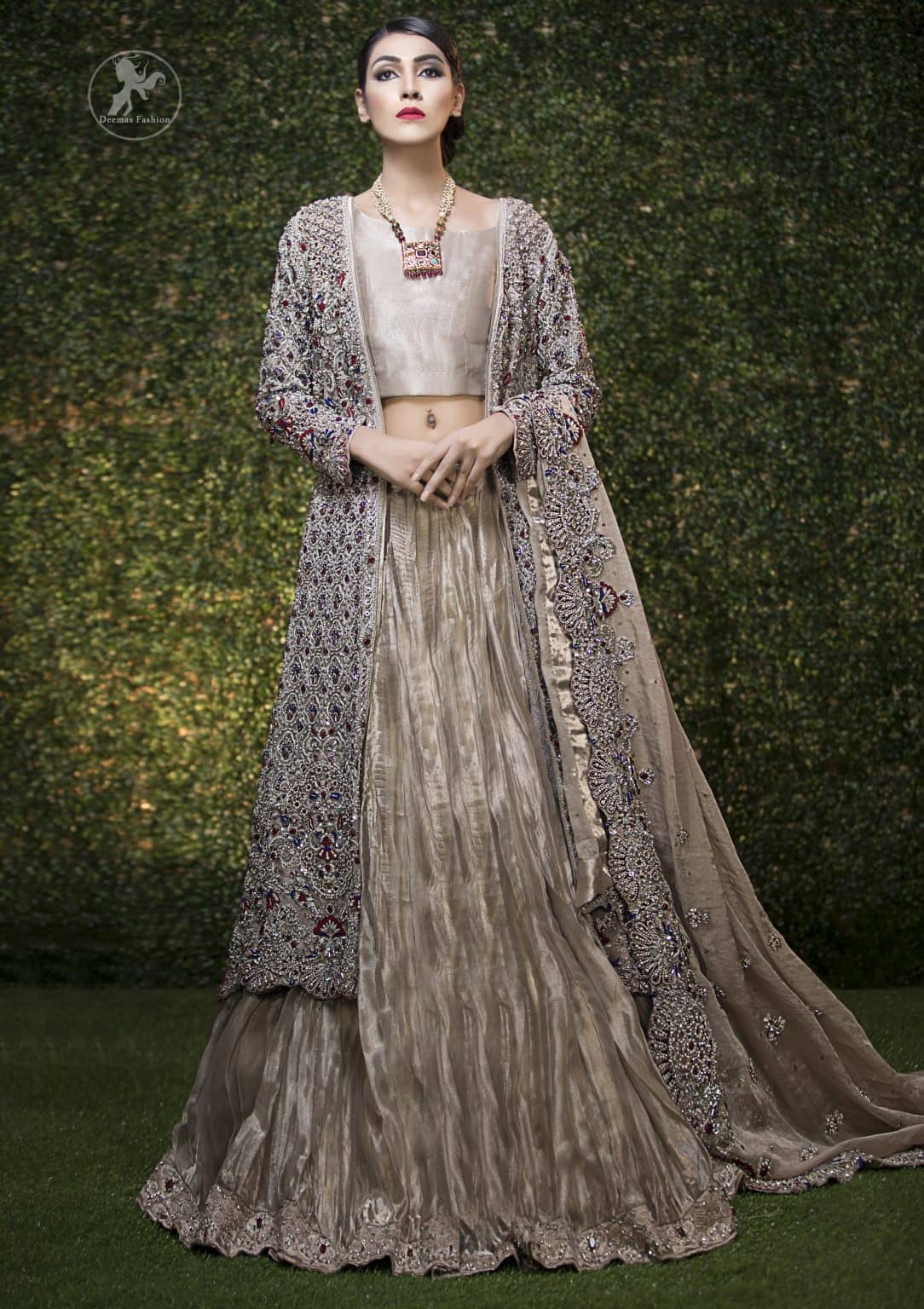 sleeveless gown with dupatta