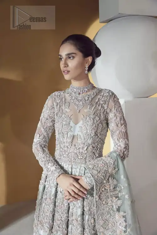 Furthermore this shirt is made of rich floral embroidery which is enhanced with zardoze work. It is highlighted with kora,