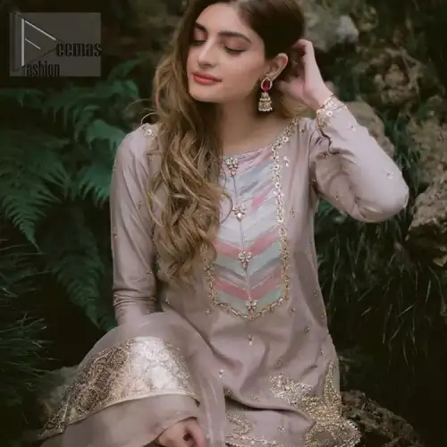 This dress is majestic beauty and perfect for your nikah or engagement day. Delicately crafted and personifying chic elegance with