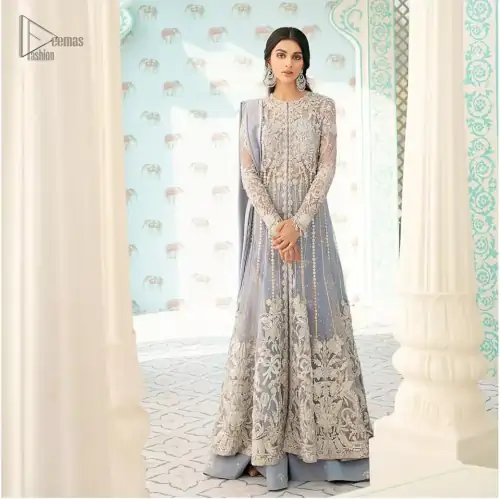 You are all set to make a lasting impact with the divine royalty of this dress. This artisan piece includes