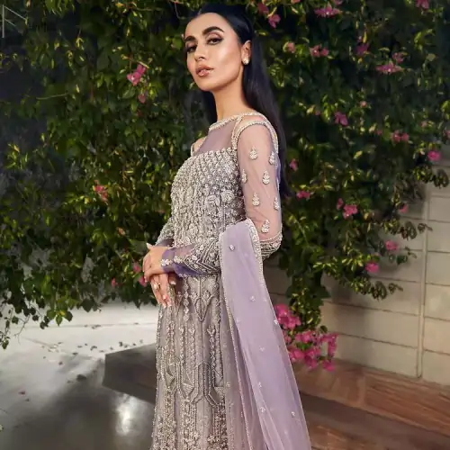 Light Purple Fish Train Gown – Dupatta