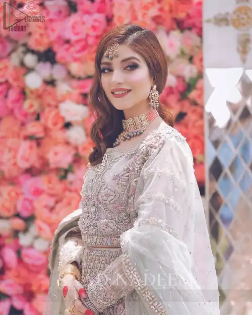 Tea Rose Lehenga Dupatta – Pastel Green Dupatta