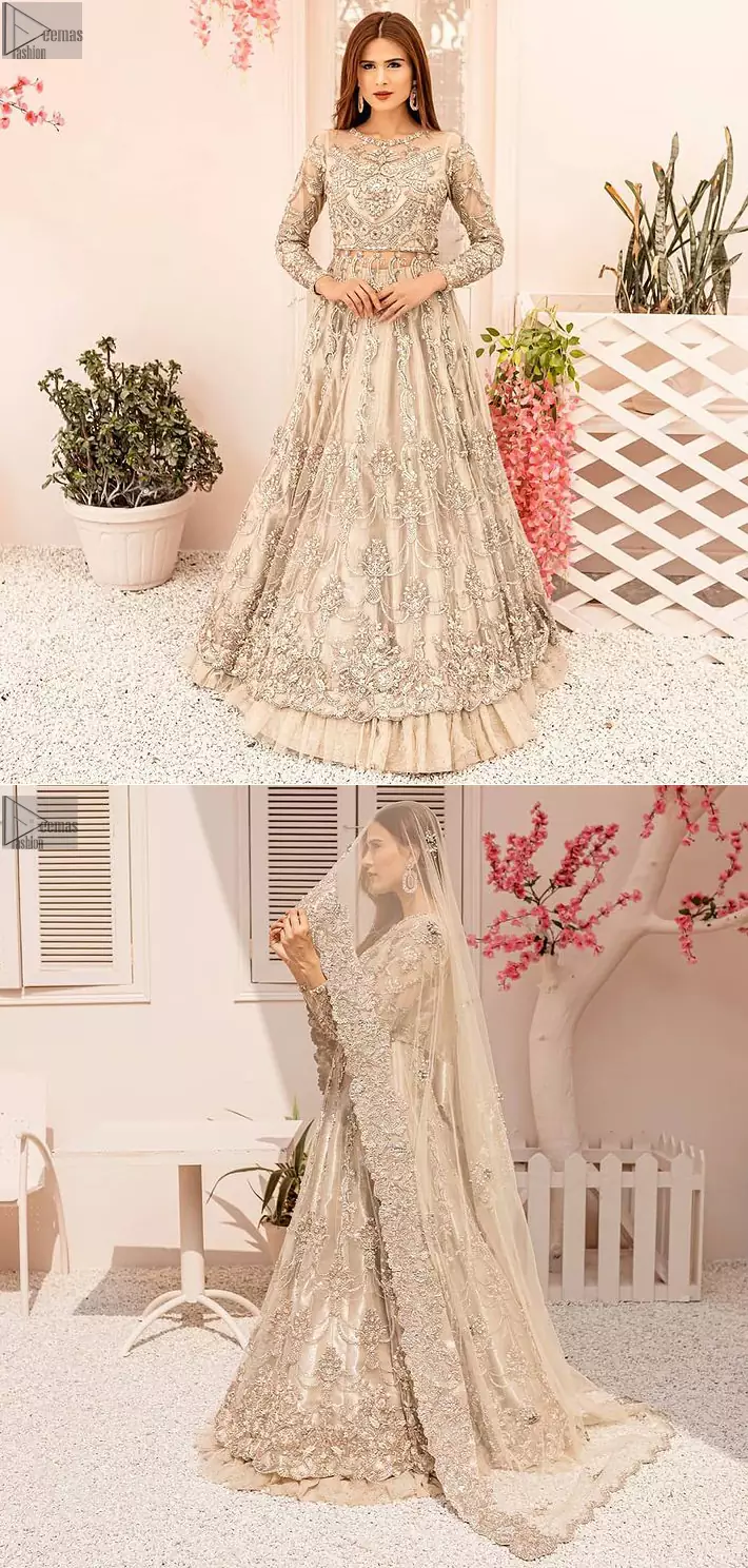 A combination of glamorous ivory organza Pishwas, a ravishing net lehenga and a traditional dupatta is sure to dazzle up your admirable persona on walima or nikkah day.
