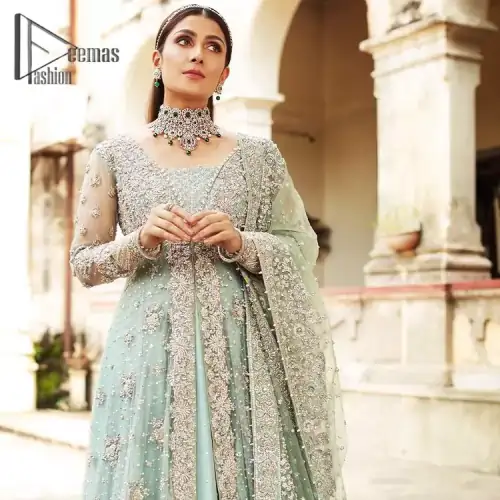 Stressed about your outfit on Walima? Deemas Fashion will save your day. Make your moments more memorable with our ice