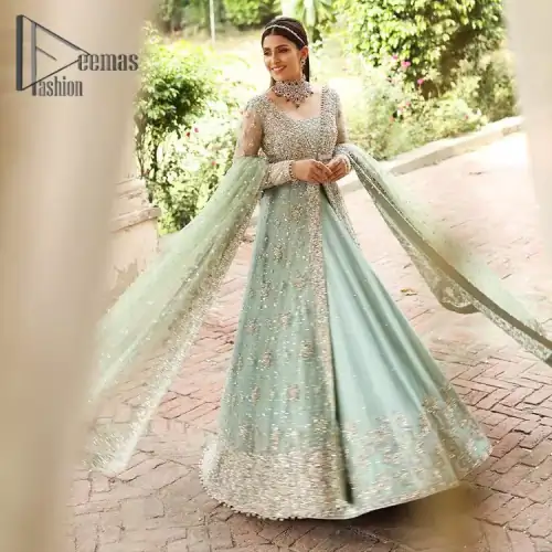 Stressed about your outfit on Walima? Deemas Fashion will save your day. Make your moments more memorable with our ice