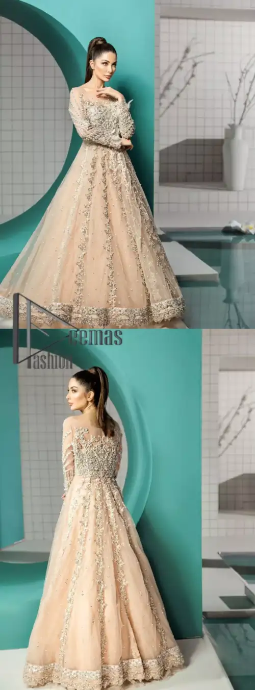 Unleashing your inner evocation of feeling about love and imagination. The Beige scalloped maxi is attractively adorned with silver embroidery