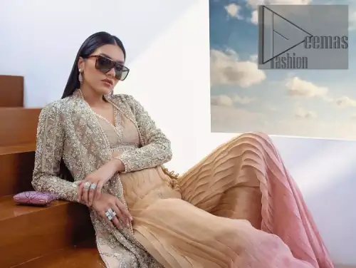 It's all about the colour you wear. Feel yourself in the fawn colour so stunning and adorable. Starting this article