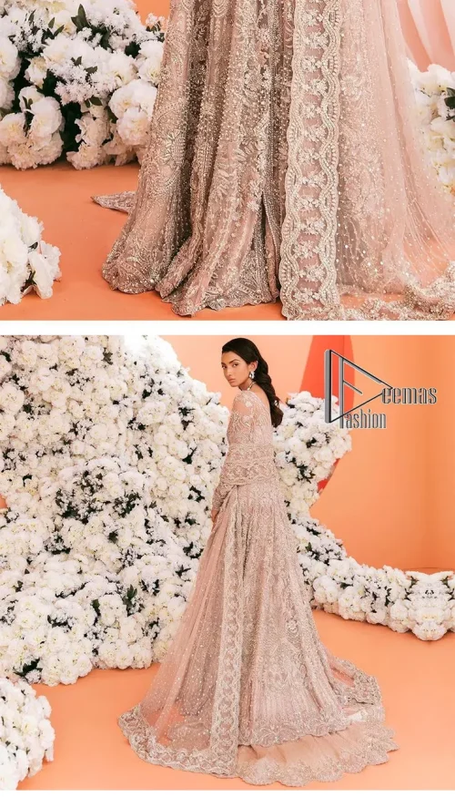 A magical evening, the moon reflects your face of you!  This romantic beige-pink front open maxi is laboriously decorated with