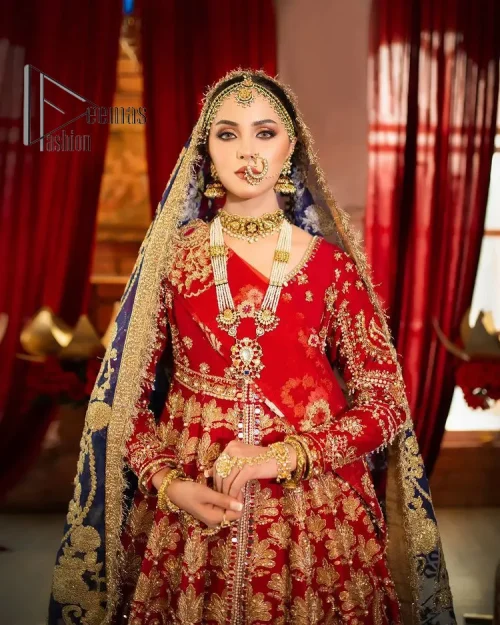 Red is the colour of love. Beating hearts and hungry lips. Red is always associated with Pakistani reception wear. Go