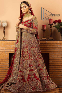 Most girls are excited just to wear maroon amazements. DeemasFashion initiates this reception wear which includes a maroon blouse which is meticulously hand rendered with antique embroidery that enhances tilla, dabka, kora and zardozi. Further, the sweetheart neckline of the blouse splendidly comes with full sleeves. It is organized with a flared lehenga which is heavily embellished. Conclude this with a dupatta in the same colour which is adorned with four-sided borders to meet your amazement.