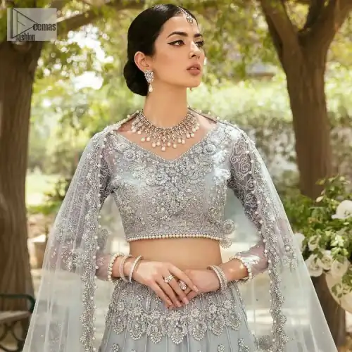 The magic of luxurious romantic outfits, giving you love at your Walima. The outfit defines the endless beauty of the