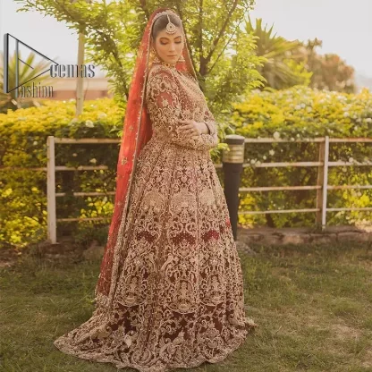 Love is in the air. A maroon blouse in maroon colour is hand-rendered in gold and is enhanced with naqshi, tilla, dabka, and kora along with the magic of zardozi. The boat shape neckline of the following blouse is pleasing to the outfit when combined with full sleeves to make your reception day more memorable. The flared lehenga in the same colours has gorgeous embroidery patterns and is paired up with a dupatta which is framed with a four-sided embellished border. It is further prominent with a sequin spray to give you the look of a model of the era.