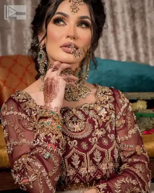 Maroon Fluffy Lehenga Blouse – Ivory Dupatta