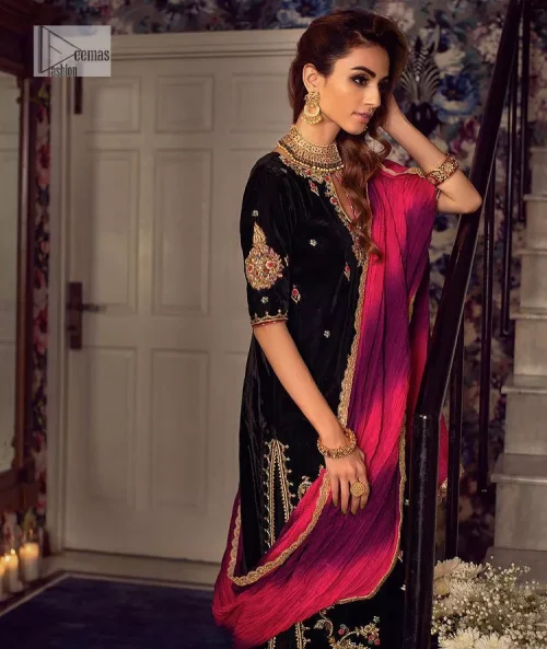 This outfit glam up in our detailed embroidered fabrics made to make you shine for every occasion. The black long