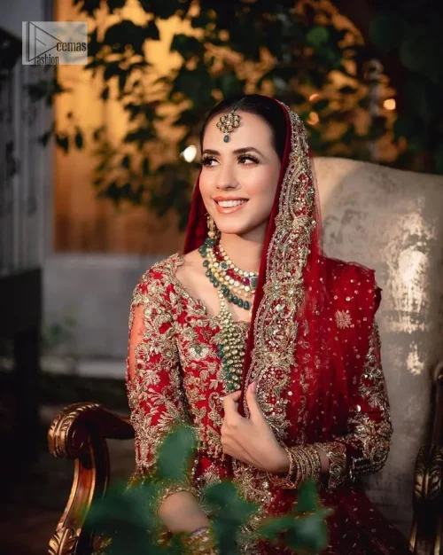 Classic deep red canvas with a bold twist of the pattern!  Bridal choli in the deep red shade is a