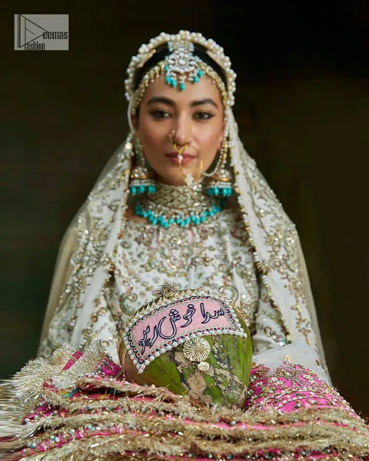 The dress comes with a single dupatta. It has a mixture of machine and hand embroidery but we will only do hand embroidery.