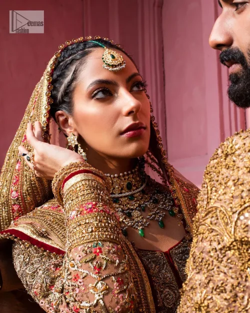 Create a look that’s for you with just one twist of this reception wear. A soft brown short shirt heavily