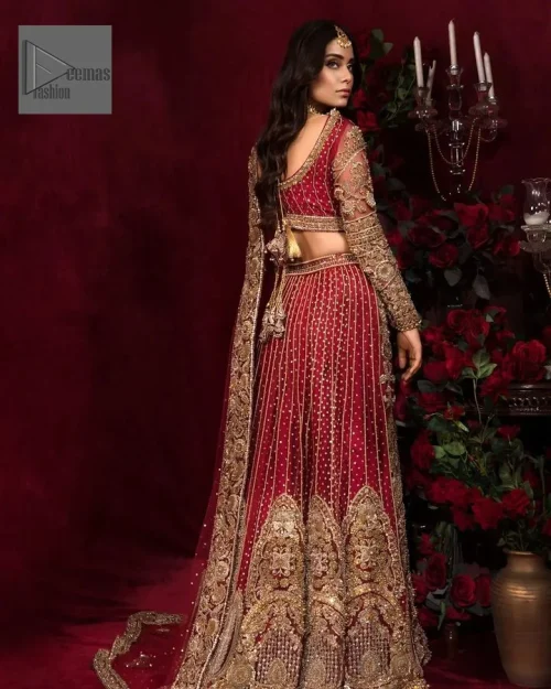 It is paired up with a lehenga in the same color having heavy embellishments to make a true statement.