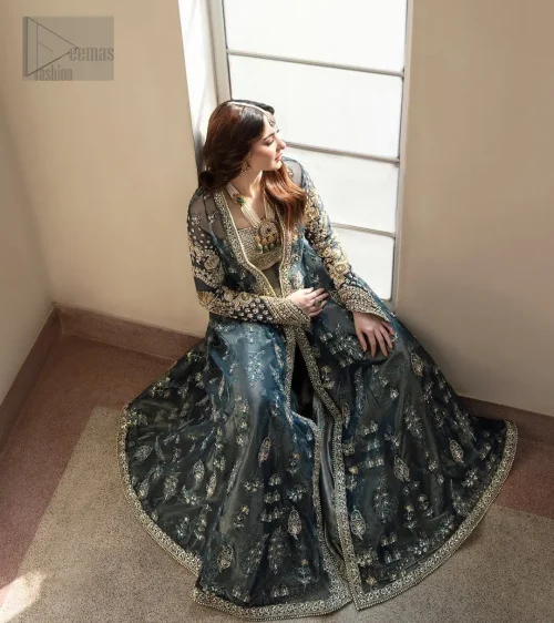 Designed for the modern bridesmaid, its inner blouse redefines tradition with its contemporary twist, making it the perfect choice for