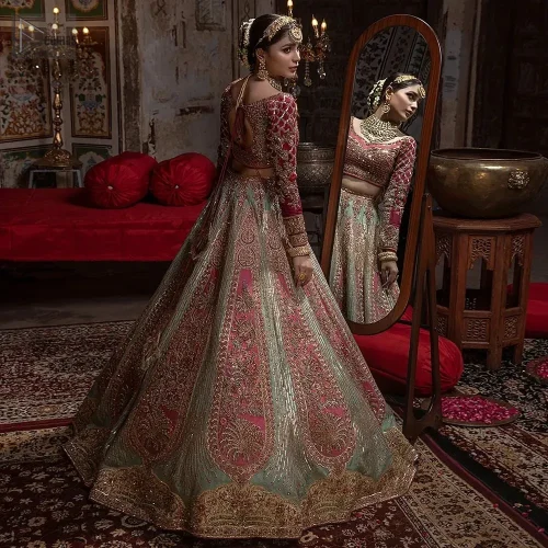 The fusion of organza and delicate detailing wraps you in an aura of elegance, making you feel both ethereal and