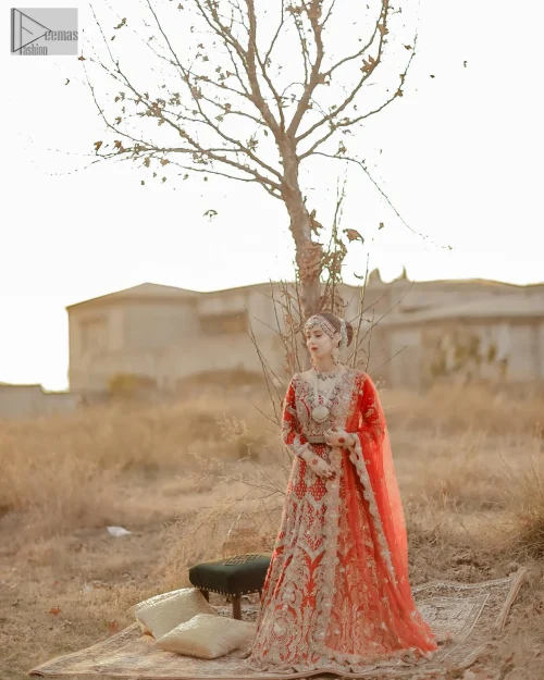 This stunning ensemble blends contemporary style with classic bridal beauty, ensuring you steal the show on your special day.