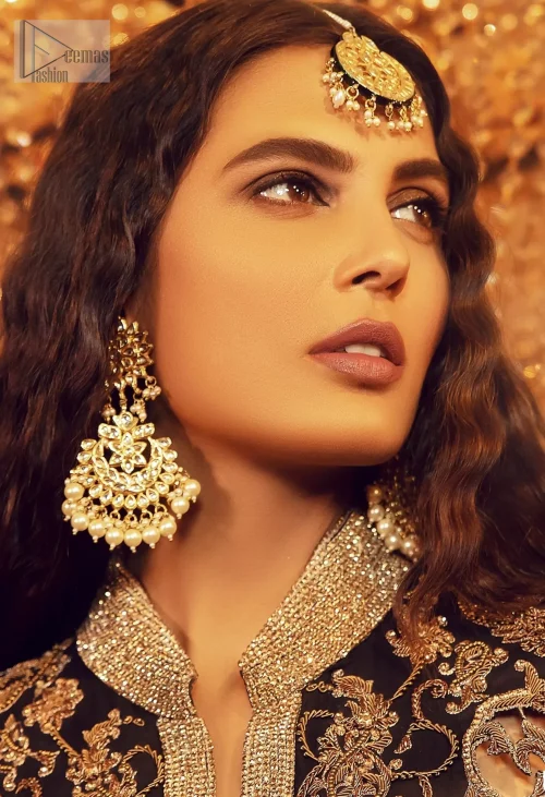 Make a bold statement with the Black Front Open Long Jacket Inner Shirt Trousers, where sophistication meets contemporary flair.