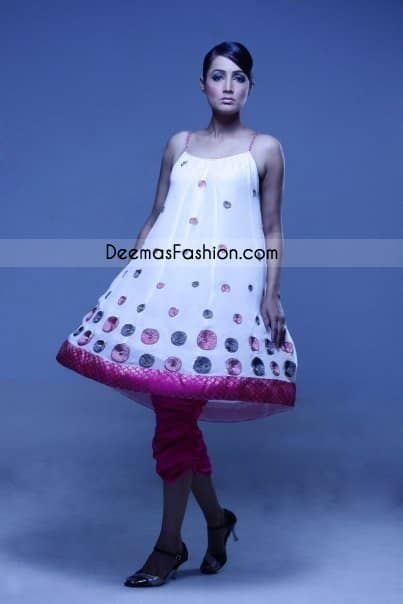Pakistani Designer Wear Elegant White Anarkali Frock