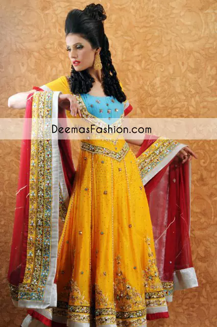 The stunning attire is available in yellow, and it has a gorgeously embroidered neckline that provides the exquisite bridesmaids with an enthrallingly enchanting appearance. This dress is made even more beautiful and distinctive by embellished flower designs.